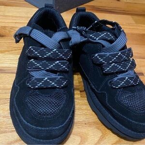 UGG Kids Black and Gray Sneakers